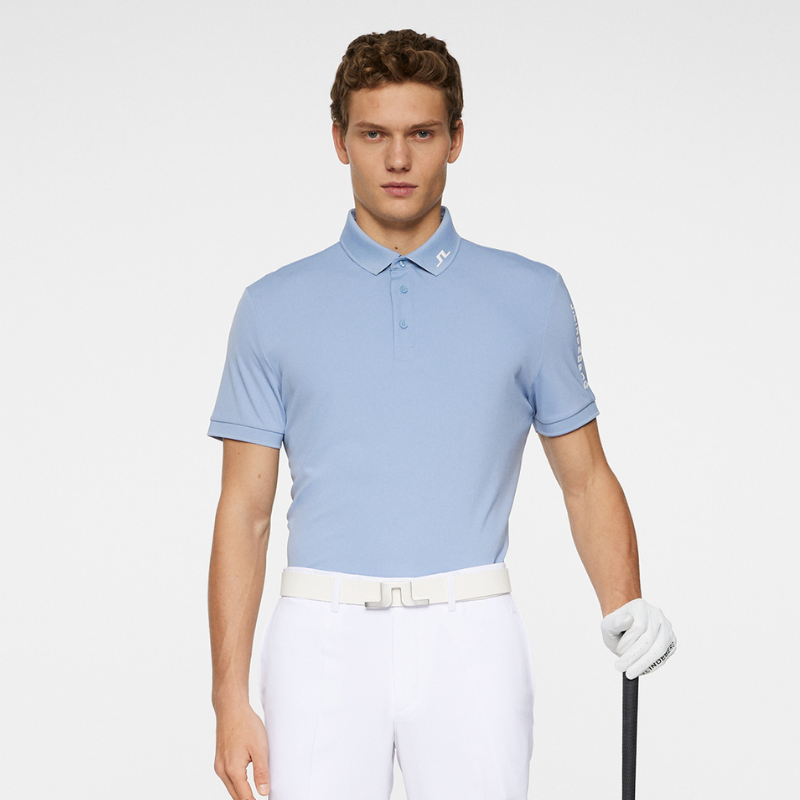Golfpiké Herr I J Lindeberg Tour Tech Polo I LjusblÄ Golfpiké Herr I J Lindeberg Tour Tech Polo I LjusblÄ