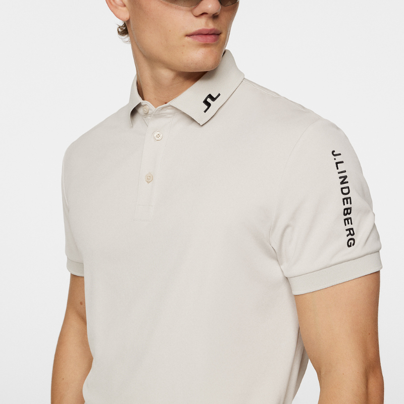 J Lindeberg Golf I Tour Tech Golfpiké Herr I Moonbeam 10
