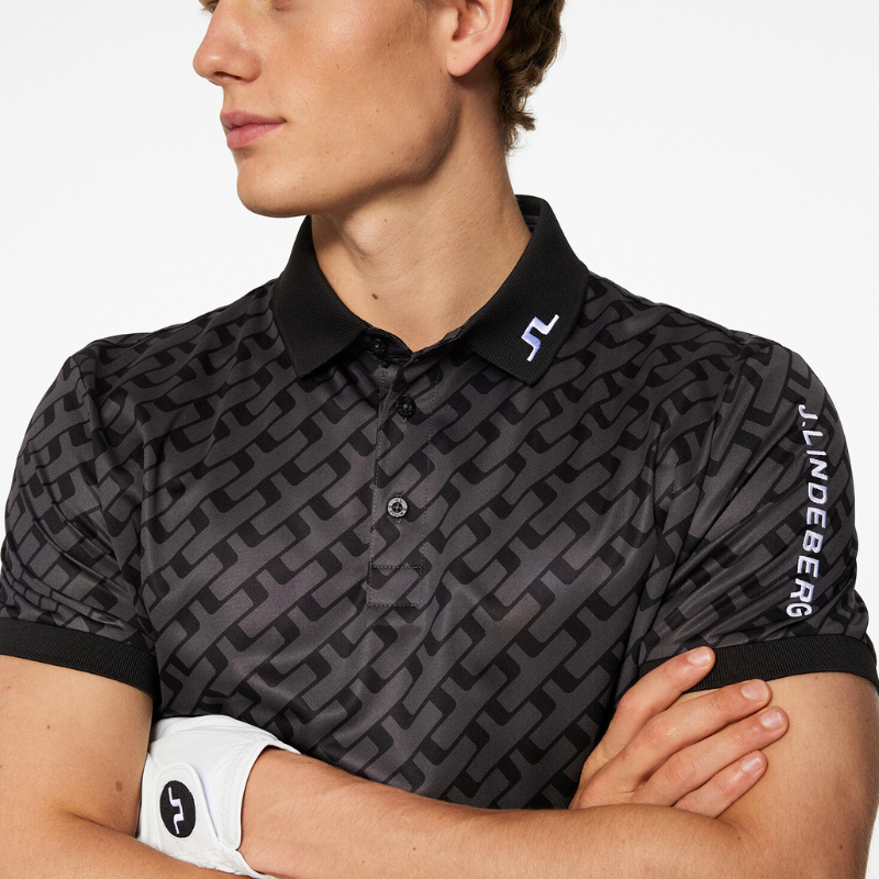 J Lindeberg I Tour Tech Print Golfpiké Herr I Svart