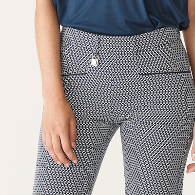 Röhnisch Golf Smooth Golfshorts Navy/Vit