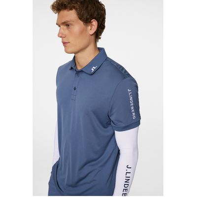 J Lindeberg Golf I Tour Tech Golfpiké Herr I Vintage Indigo