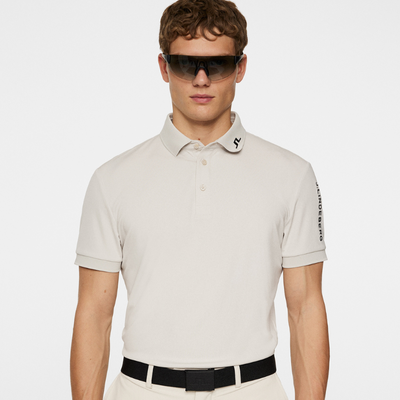 J Lindeberg Golf I Tour Tech Golfpiké Herr I Moonbeam