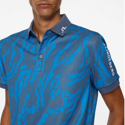 J Lindeberg I Tour Tech Print Golfpiké Herr I DPWT