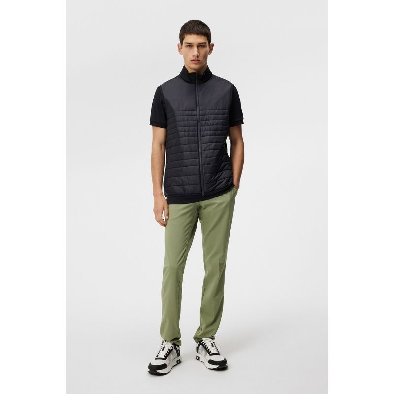 J Lindeberg Golf Martino Quilt Hybrid Vest Svart 135
