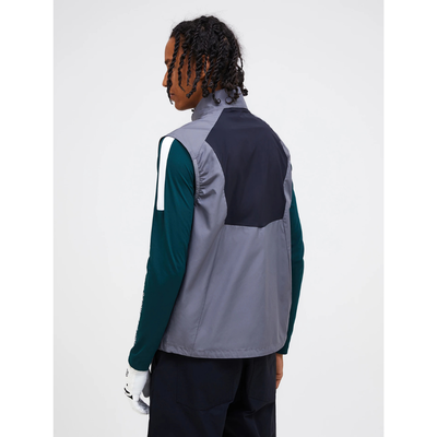 Peak Performance Golf Glider Vindväst Herr Grå