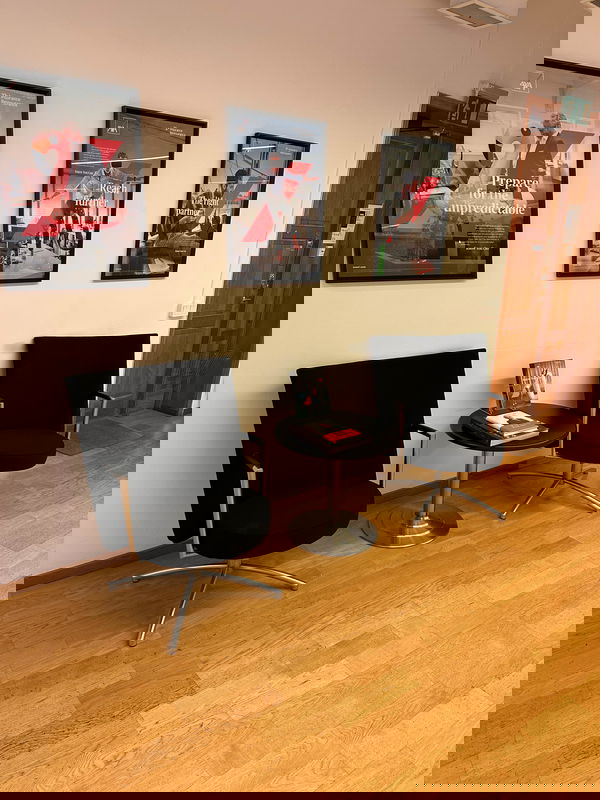 ERIK JøRGENSEN "70r" - Fåtölj