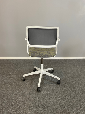 Konferensstol Steelcase Qivir