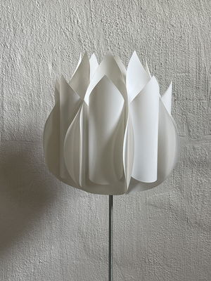 Knappa Tulpan Golvlampa