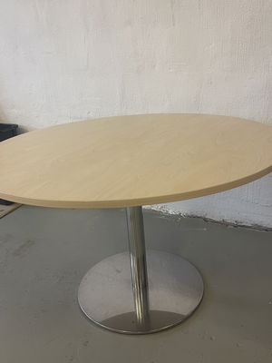Runt bord i björk Ø120 cm