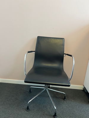 KONFERENSSSTOLAR