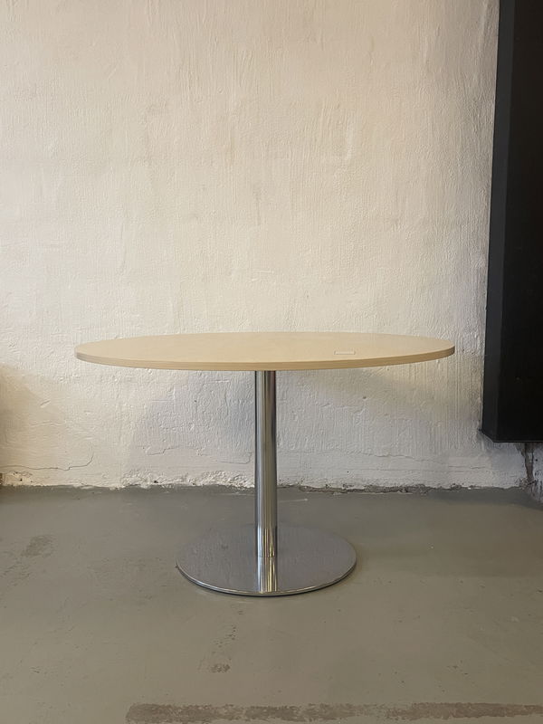 Runt bord i björk Ø120 cm