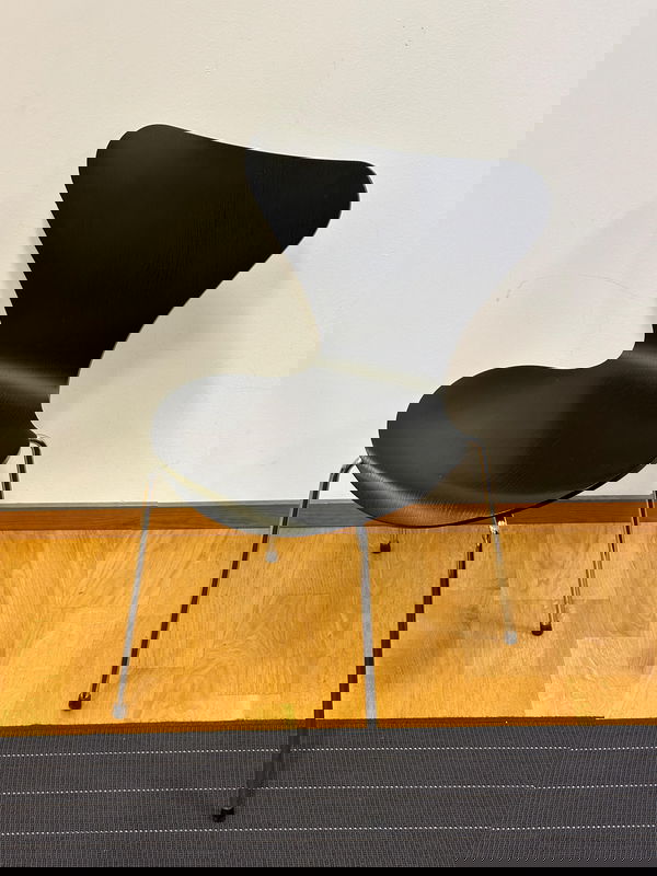 FRITZ HANSEN "Sjuan" - Stol