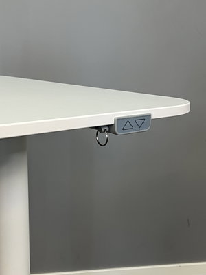 Elbord Ikea Bekant 160cm