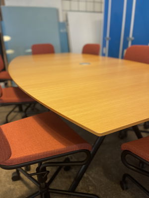 Konferensgrupp EFG Bord & 8ST LAMMHULTS stolar