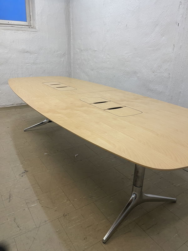 EFG "Hide tech" 280x110cm - Konferensbord