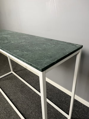 Sidobord grön marmor 120cm