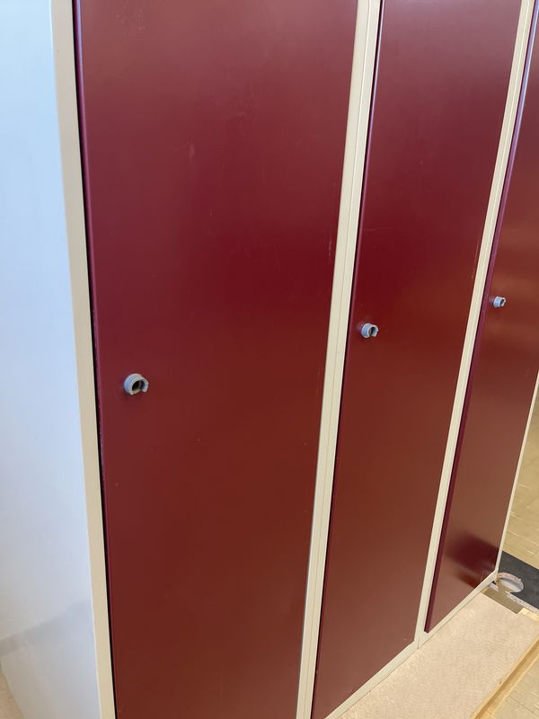 METALL DESIGN Klädskåp