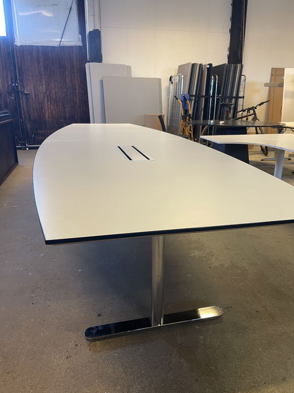 INOFF Konferensbord båtform 380cm