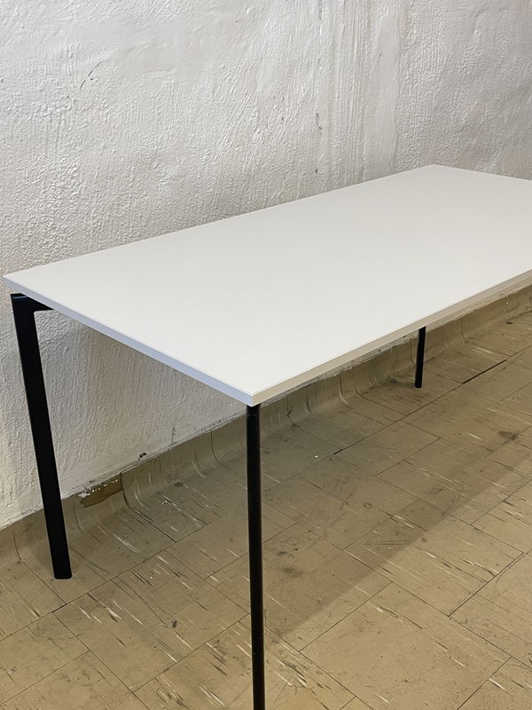 LAMMHULTS Konferensbord 140x71cm