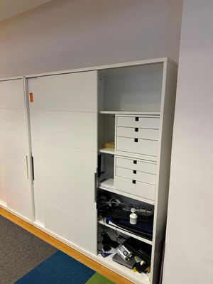 Förvaringsskåp 183,5x160cm