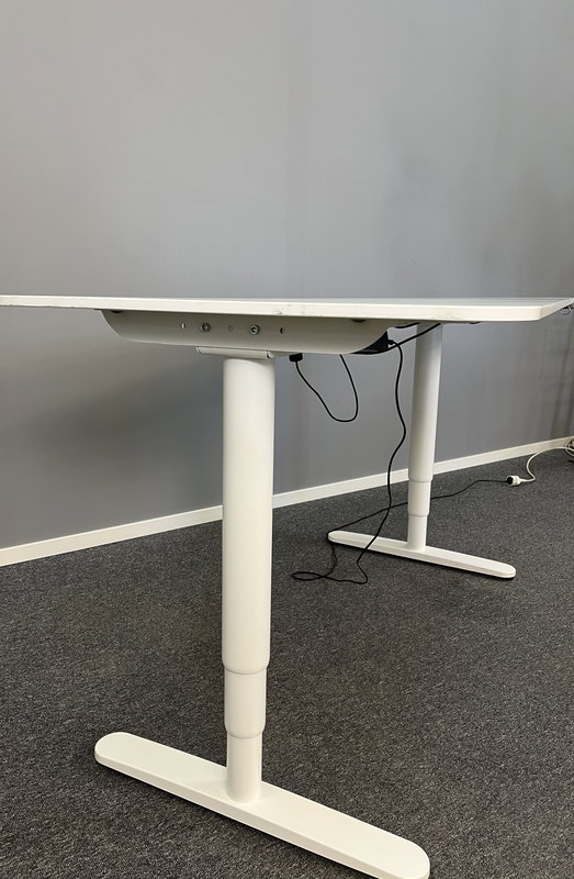 Elbord Ikea Bekant 160cm