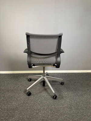 Herman Miller Setu