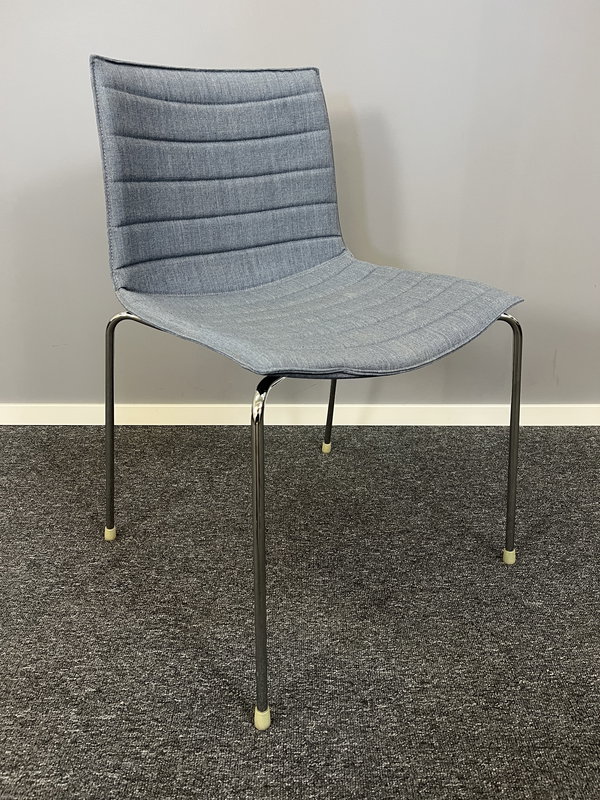 Konferensstol Arper Catifa 46
