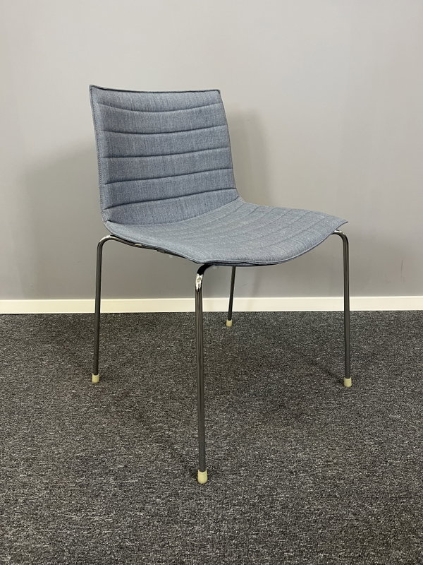 Konferensstol Arper Catifa 46