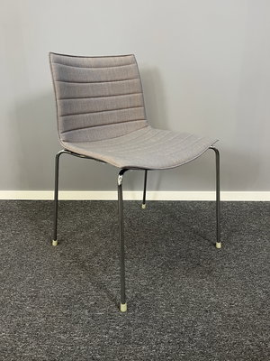 Konferensstol Arper Catifa 46