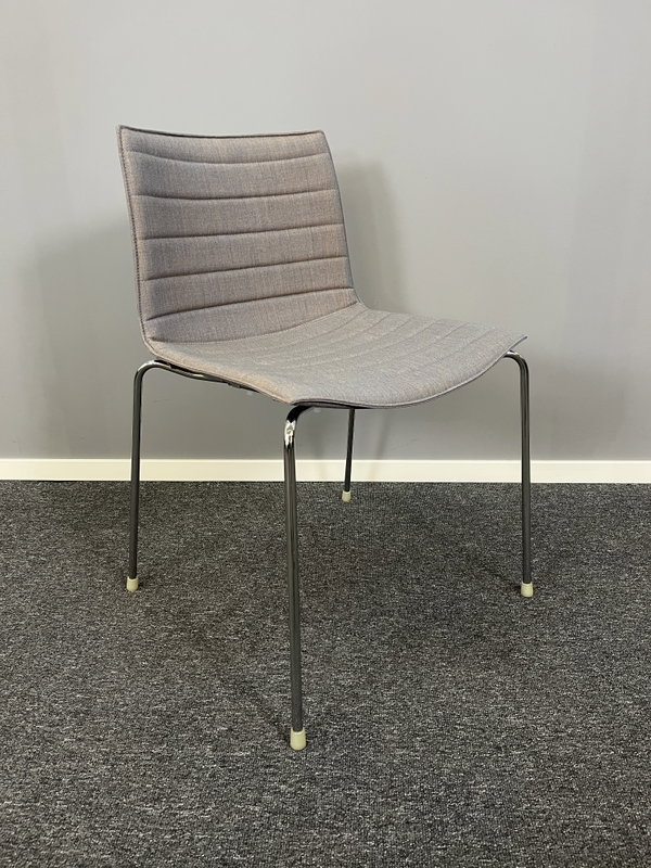 Konferensstol Arper Catifa 46