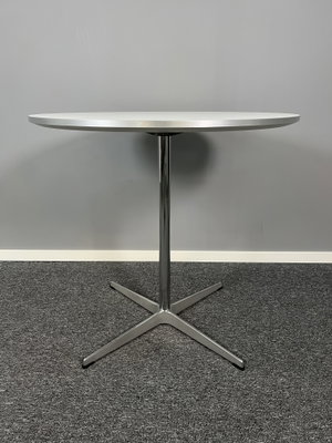 Cafébord Fritz Hansen A622 75cm diameter
