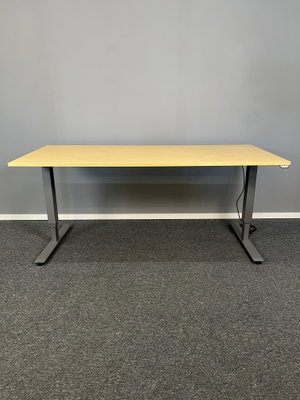 Höj & Sänkbart skrivbord EFG 180cm
