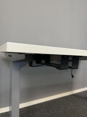 Höj & Sänkbart skrivbord 160cm Kenson