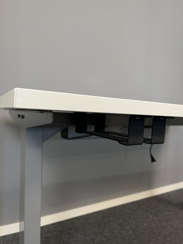 Höj & Sänkbart skrivbord 160cm Kenson