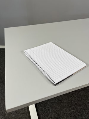 Höj & Sänkbart skrivbord 160cm Edsbyn Ljusgrå