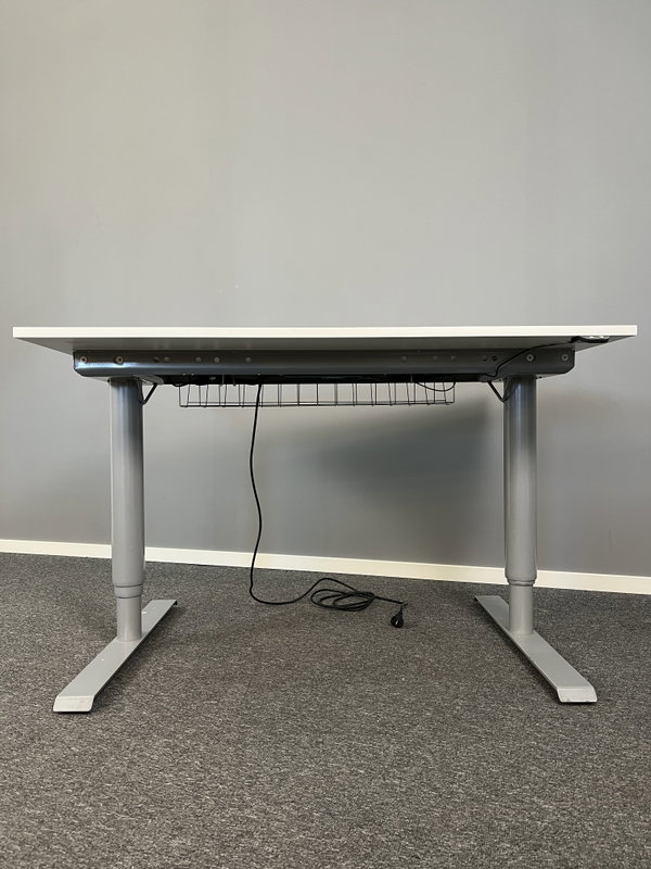 Höj & Sänkbart skrivbord 120cm Lanab (Ny bordsskiva)