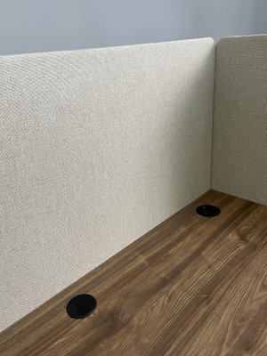 Höj & Sänkbart Skrivbord Rol Ergo 140cm med Bordsskärmar Lintex Edge