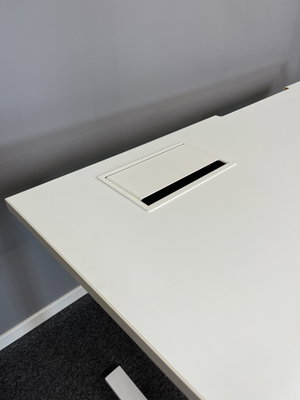 Höj & Sänkbart Skrivbord Rol Ergo 160x80cm
