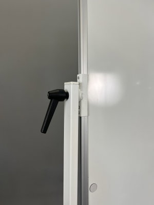 Whiteboardtavla dubbelsidig (Tavla150x118cm) Höjd.195cm