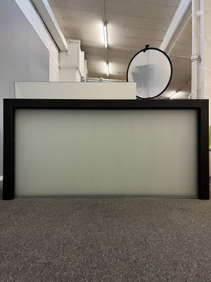 Receptionsdisk 185x75cm Massivt trä & Frostat glas
