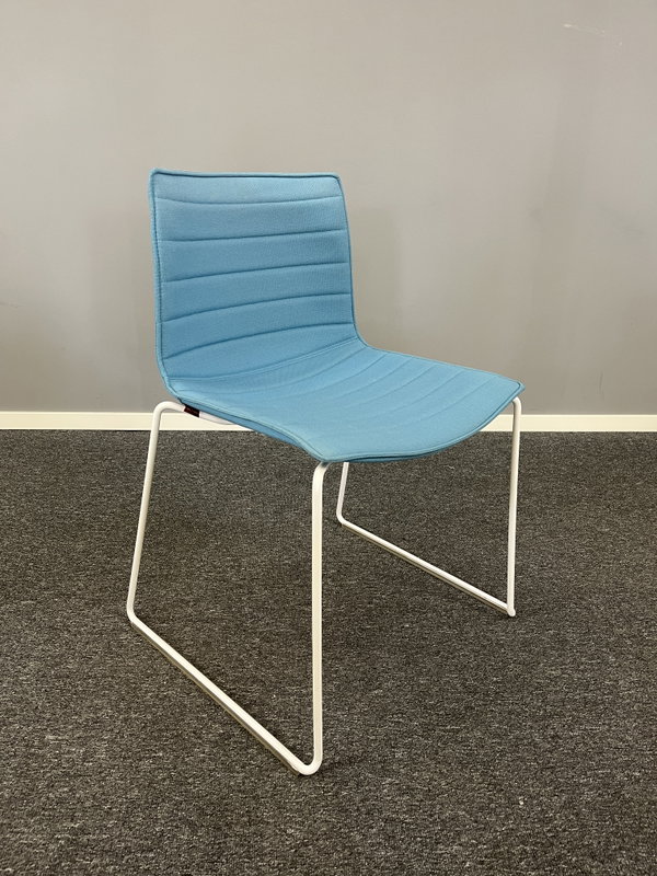 Konferensstol Arper Catifa 46