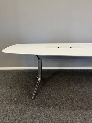 Konferensbord EFG Hide tech 280x110cm Vit