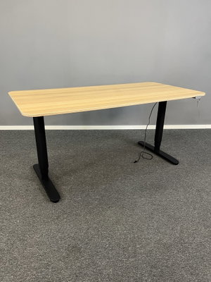 Höj & Sänkbart Skrivbord Ikea Bekant 160x80cm