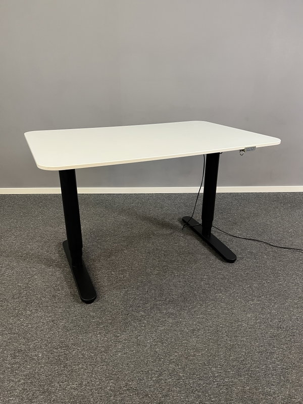 Höj & Sänkbart Skrivbord IKEA Bekant 120x80cm