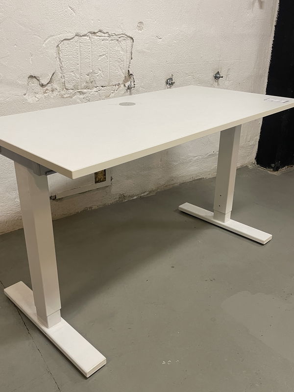 Skrivbord 120x60x71cm