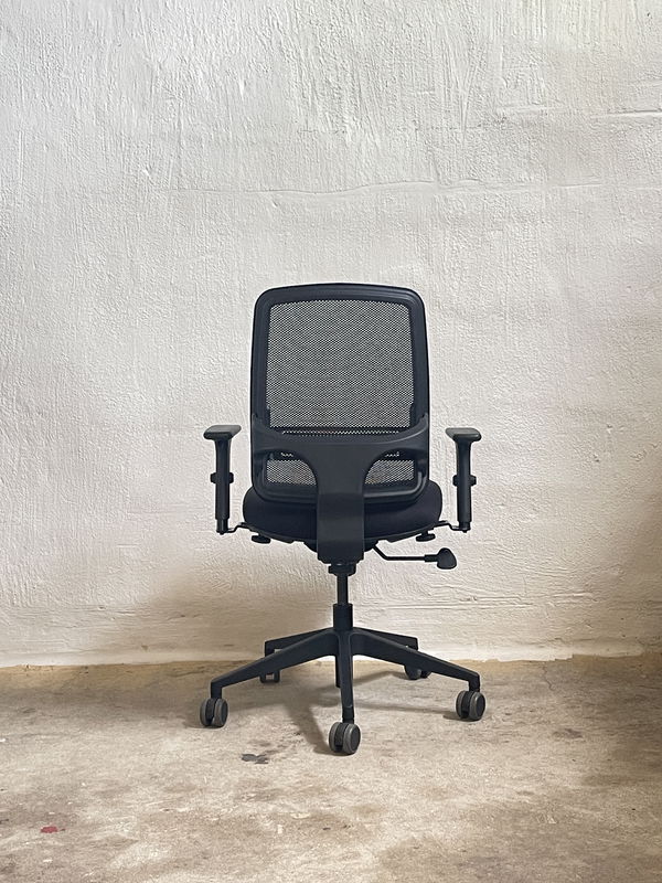 LGA Mesh Kontorsstol