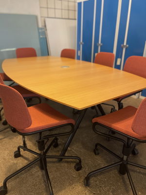 Konferensgrupp EFG Bord & 8ST LAMMHULTS stolar