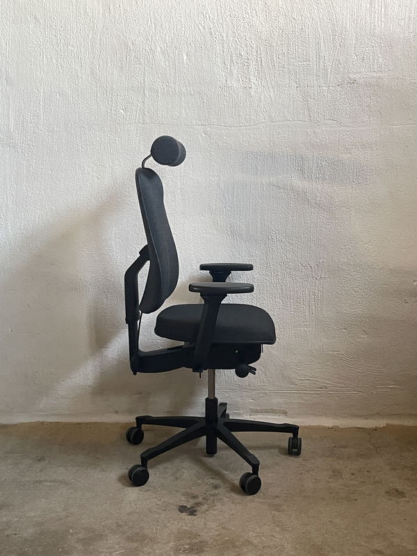 HÖGANÄS +381 Kontorsstol