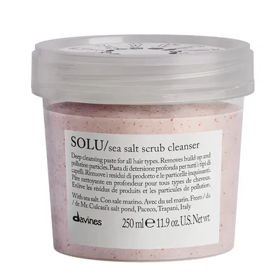 Solu Sea Salt Scrub Cleanser 250 ml