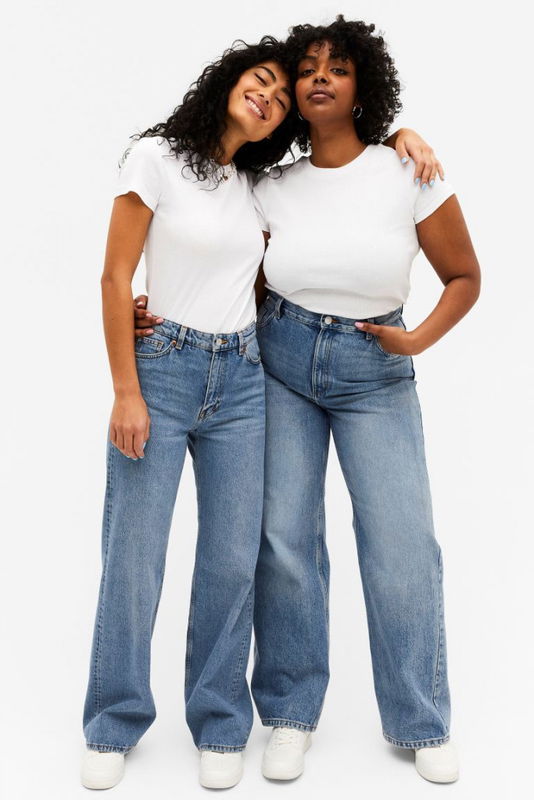 Mellanblå jeans Yoko